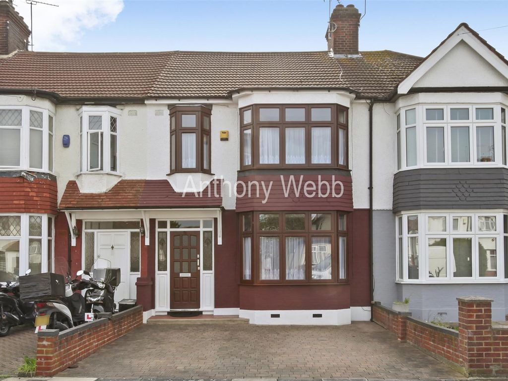 3 bed terraced house for sale in Munster Gardens, Palmers Green N13