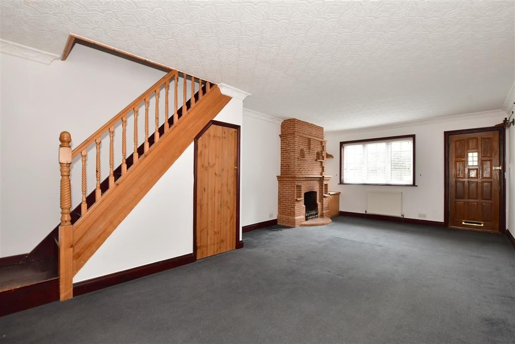 3 bed terraced house for sale in High Street, Eynsford, Kent DA4, £