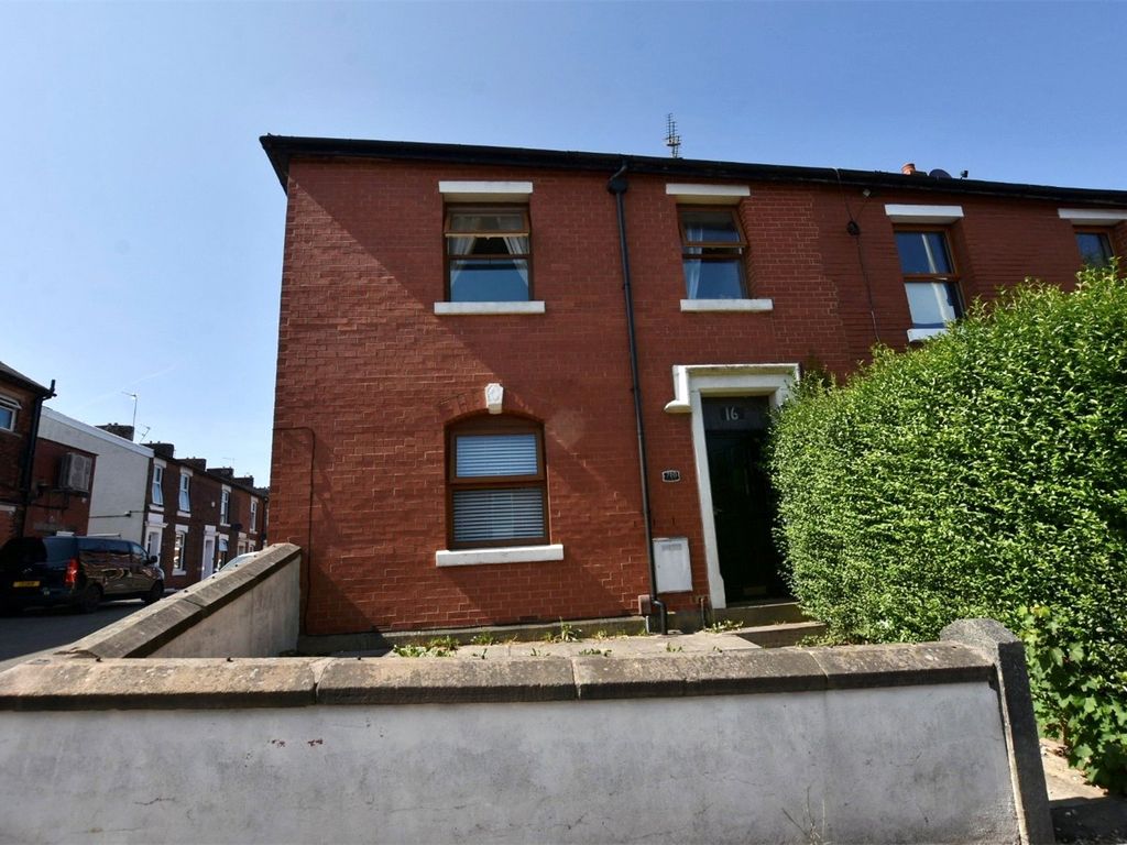 4 bed end terrace house for sale in Preston Old Road, Feniscowles