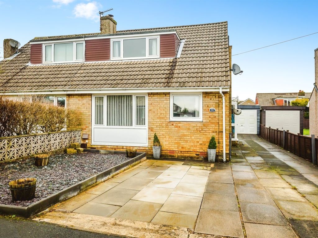 3 bed semidetached house for sale in Norton Drive, Warley, Halifax HX2