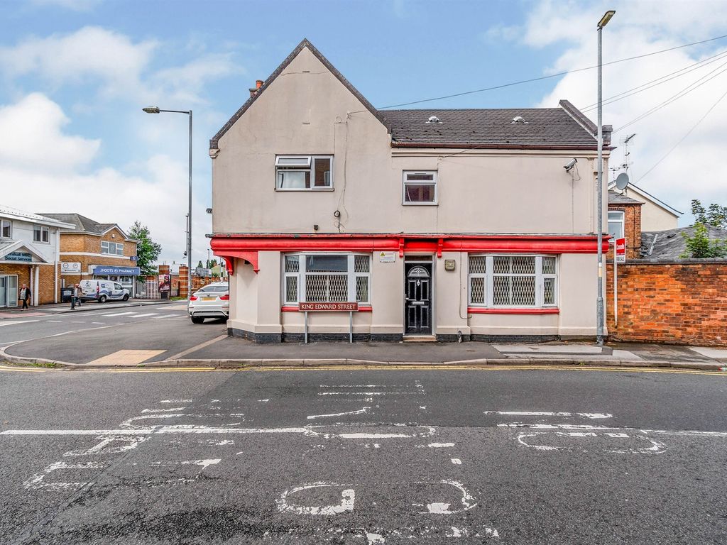 10 bed detached house for sale in Pinfold Street, Darlaston, Wednesbury