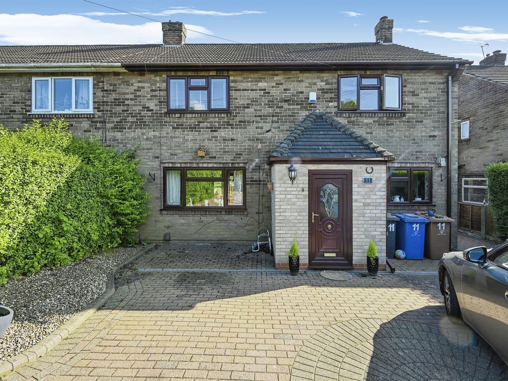 4 bed semidetached house for sale in Maple Grove, Allestree, Derby