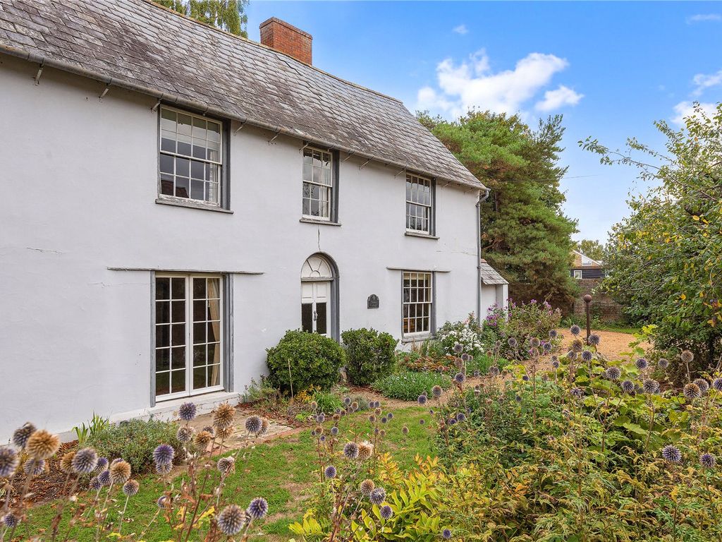 3 bed detached house for sale in Huntingdon Road, Wyton, Huntingdon