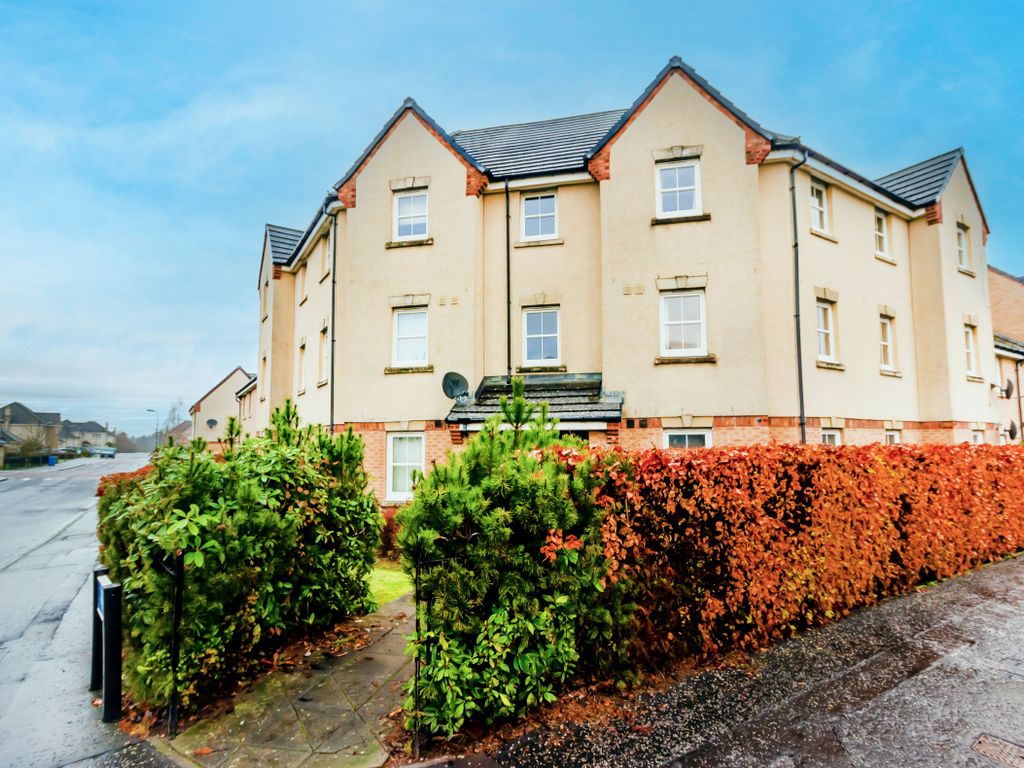 2 bed flat for sale in Leyland Road, Bathgate EH48, £120,000 Zoopla