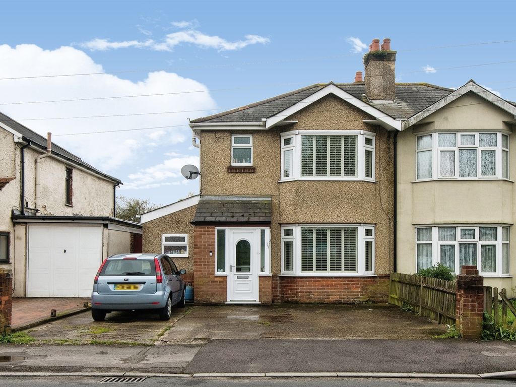 3 bed semidetached house for sale in Sholing Road, Southampton SO19