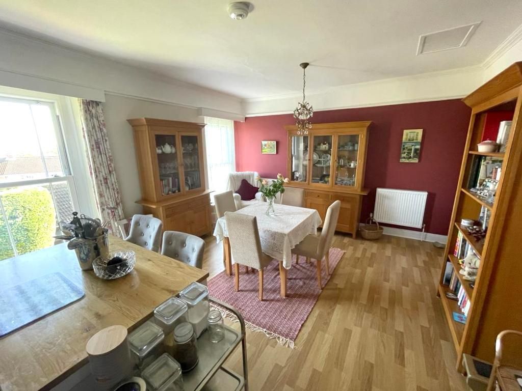 3 bed for sale in West Cross Lane, West Cross, Swansea SA3