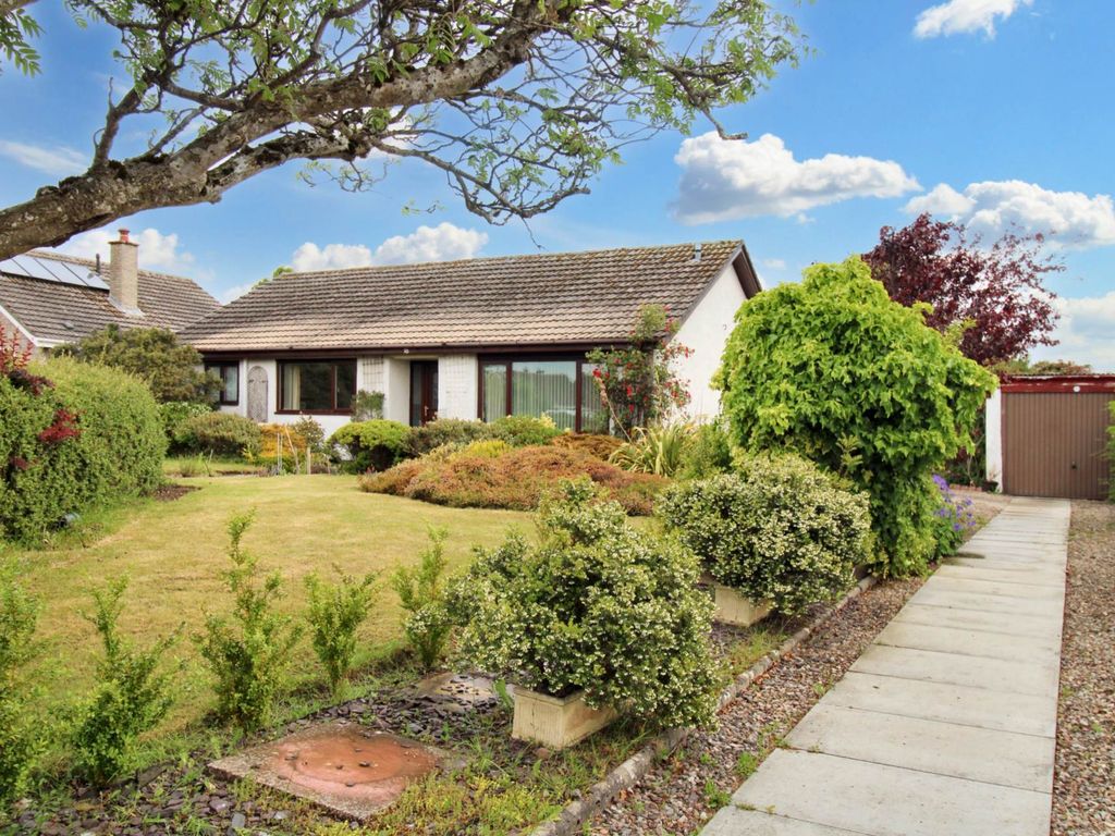 3 bed detached bungalow for sale in Beech Avenue, Nairn IV12, £250,000