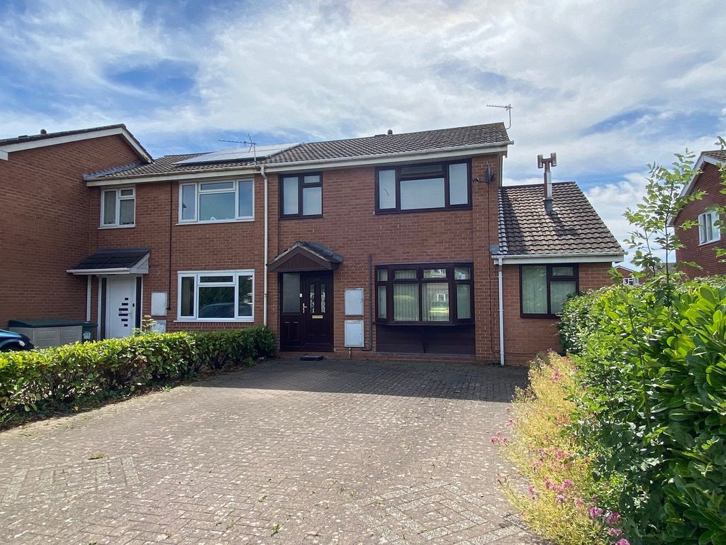 3 bed semidetached house for sale in Verbena Way, WestonSuperMare