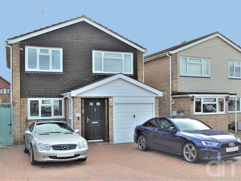 4 bed detached house for sale in Bramley Way, Mayland, Chelmsford CM3