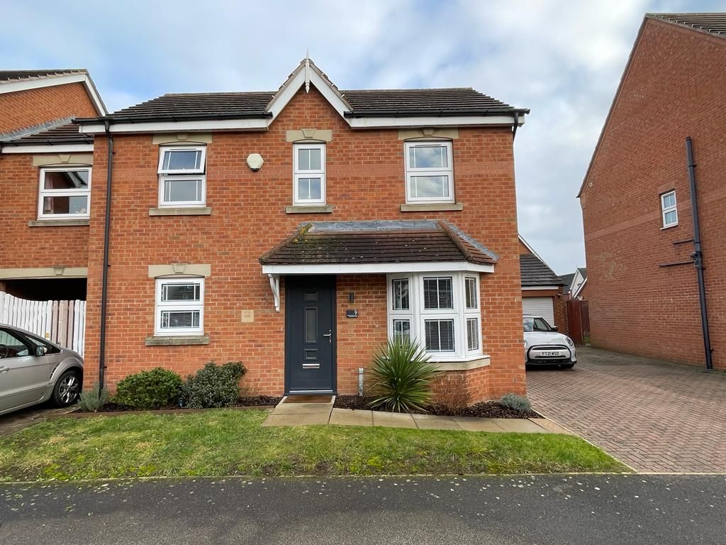 4 bed linkdetached house for sale in Stukeley Close, Lincoln LN2 Zoopla