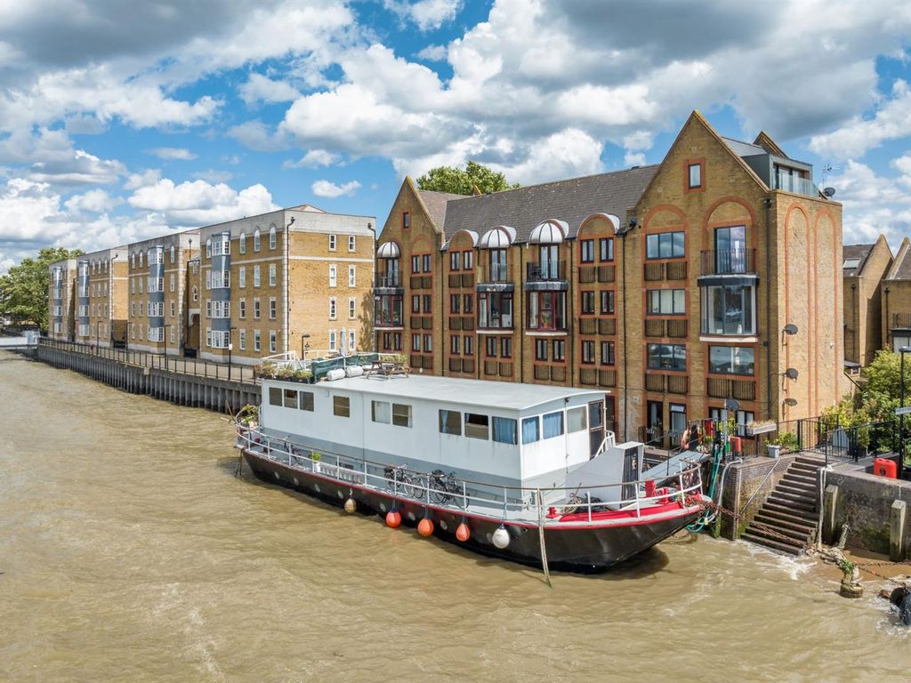 4 bed houseboat for sale in Rotherhithe Street, Rotherhithe SE16, £
