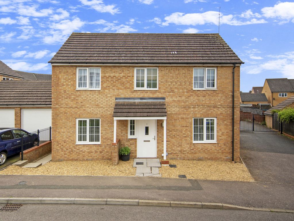 3 bed detached house for sale in Sharman Drive Corby, Northants NN18