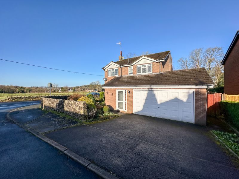 3 bed detached house for sale in Moorhead Drive, Clewlows Bank, Bagnall