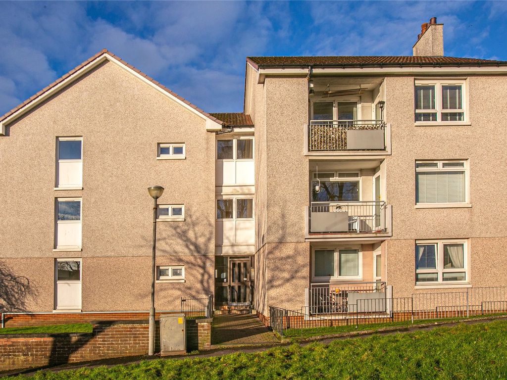 2 bed flat for sale in 1/2, Alyth Gardens, Mosspark, Glasgow G52, £85,000 Zoopla