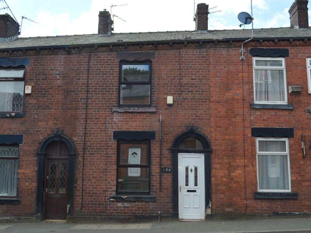 2 bed terraced house to rent in Oldham Road, Oldham OL4 Zoopla