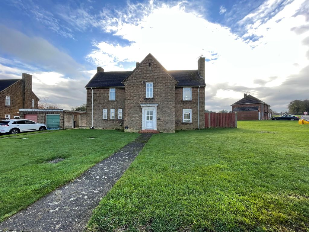 4 bed detached house for sale in York Road, Kirton Lindsey