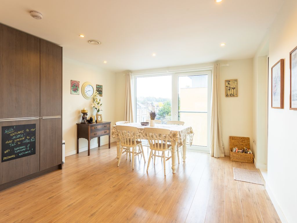2 bed flat to rent in Blackheath Road, London SE10 Zoopla
