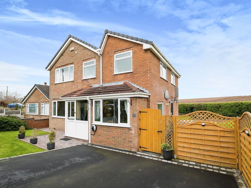 4 bed detached house for sale in Peel Crescent, Ashton Hayes, Chester