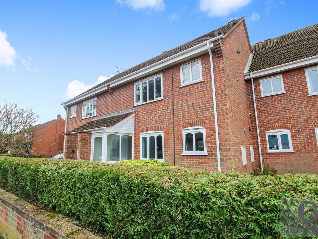2 bed flat for sale in Coachmans Court, School Lane, Sprowston, Norwich