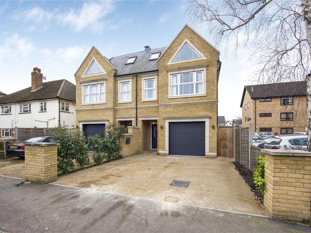 4 bed semidetached house for sale in Sycamore Grove, New Malden KT3