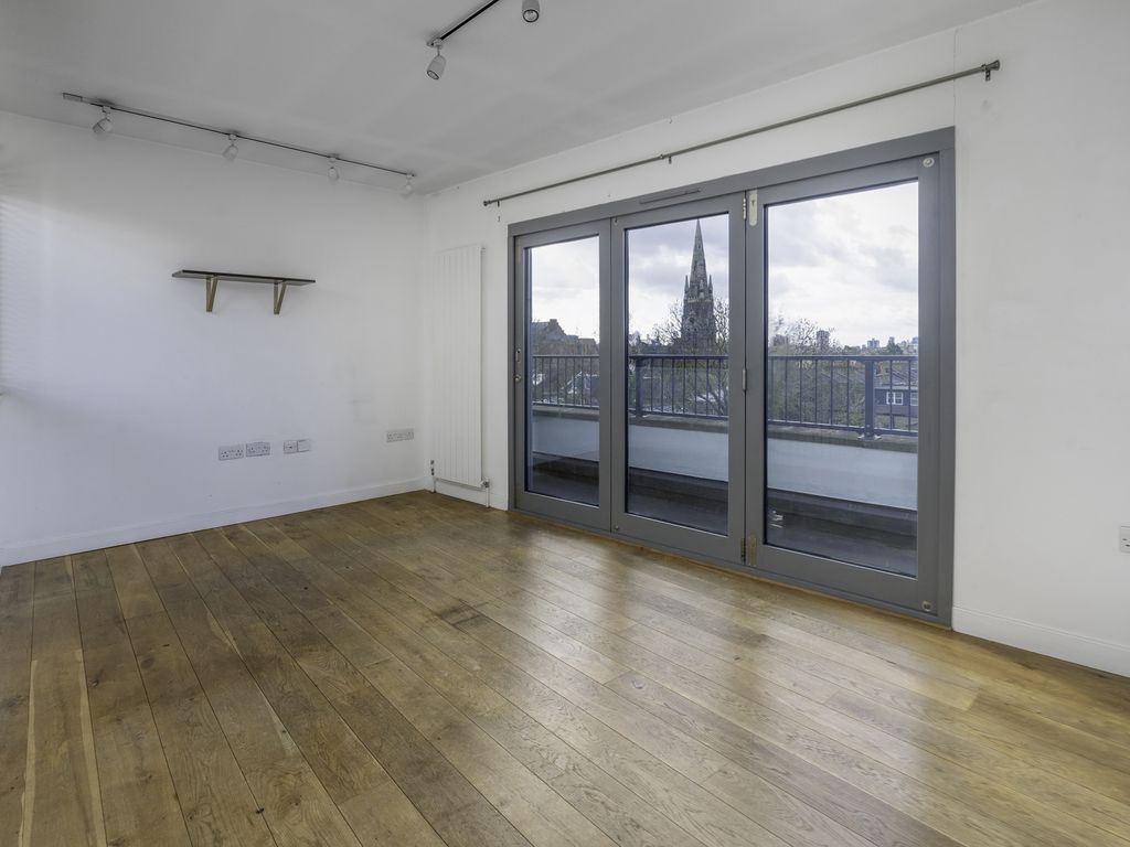 2 bed flat for sale in Bridge Mews, Dalston Lane, London E8 Zoopla