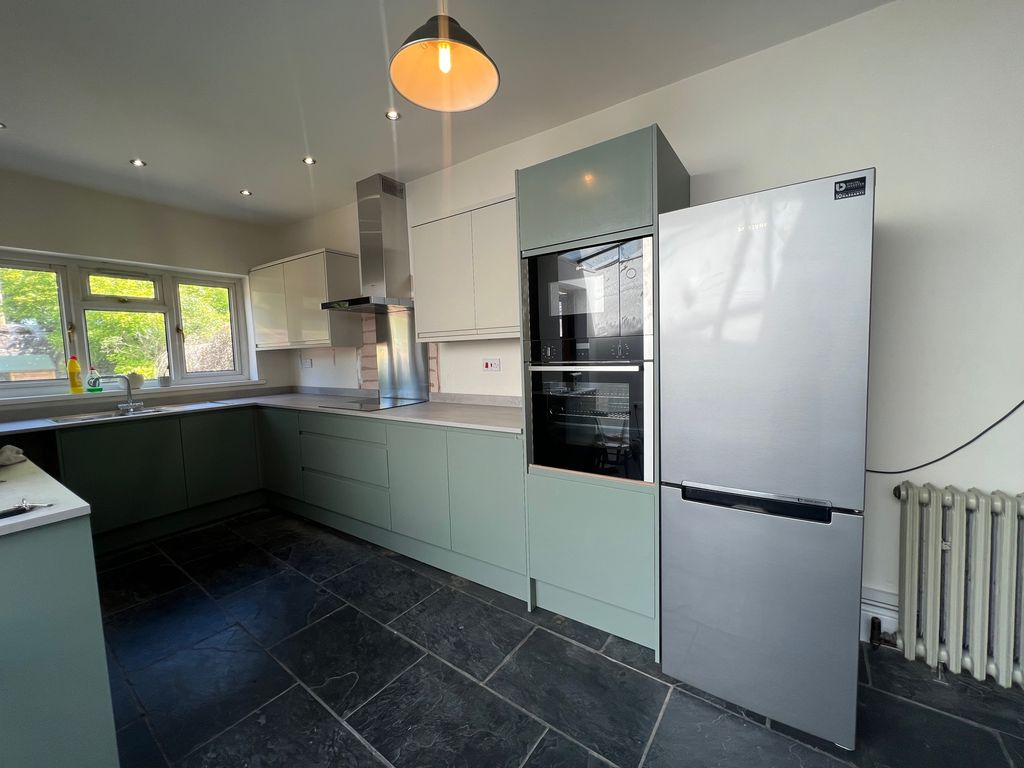 3 bed property to rent in Fairleigh Road, Pontcanna, Cardiff CF11 Zoopla