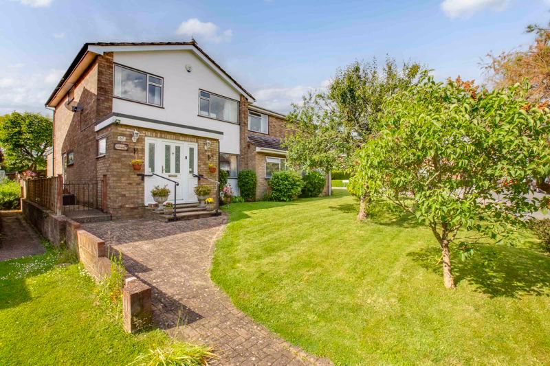 3 bed semidetached house for sale in Hill, Widmer End, High