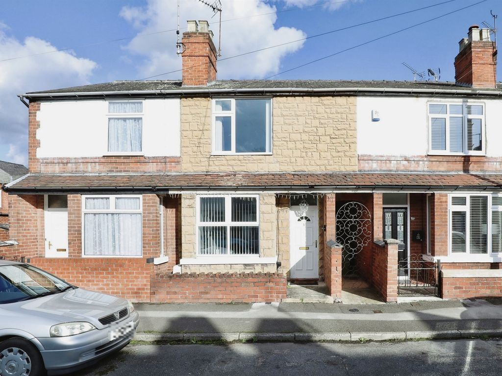 2 bed terraced house for sale in Devonshire Street, Worksop S80, £