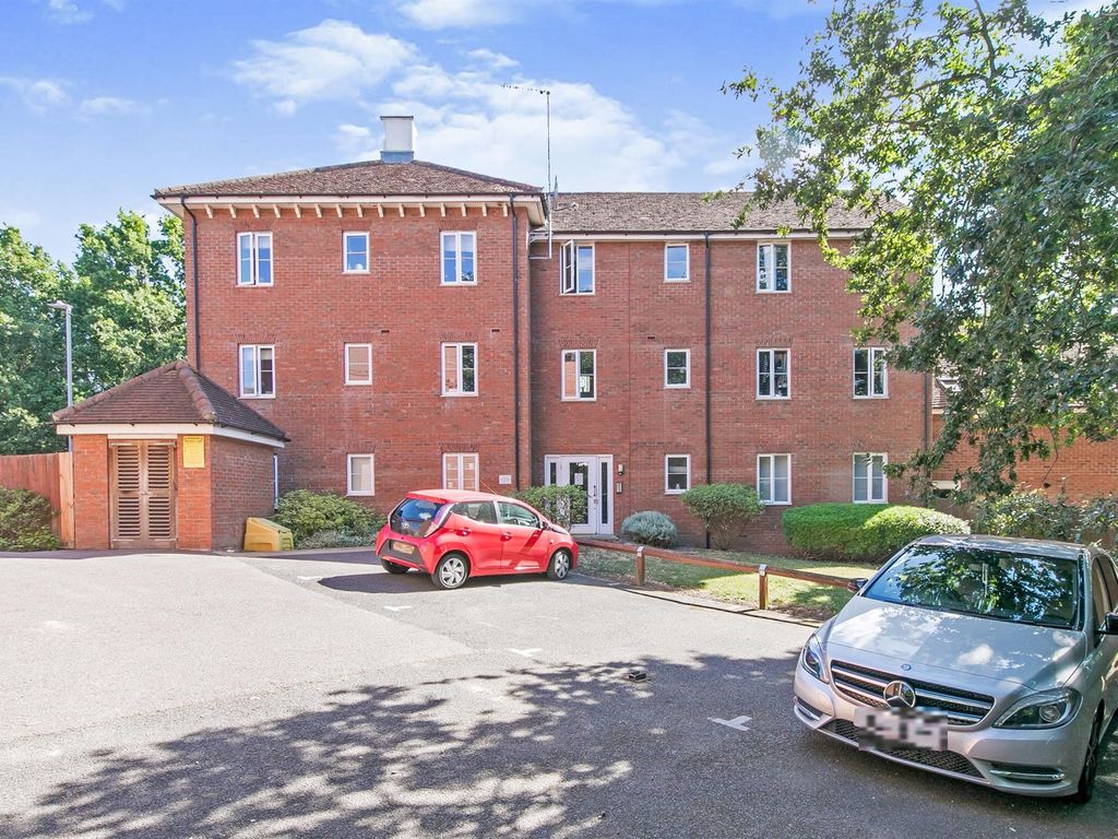 Bradford Drive, Colchester CO4  