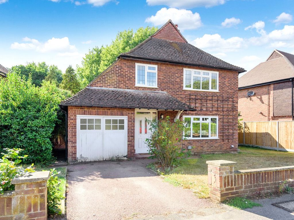 3 bed detached house for sale in Burpham, Guildford, Surrey GU4 Zoopla