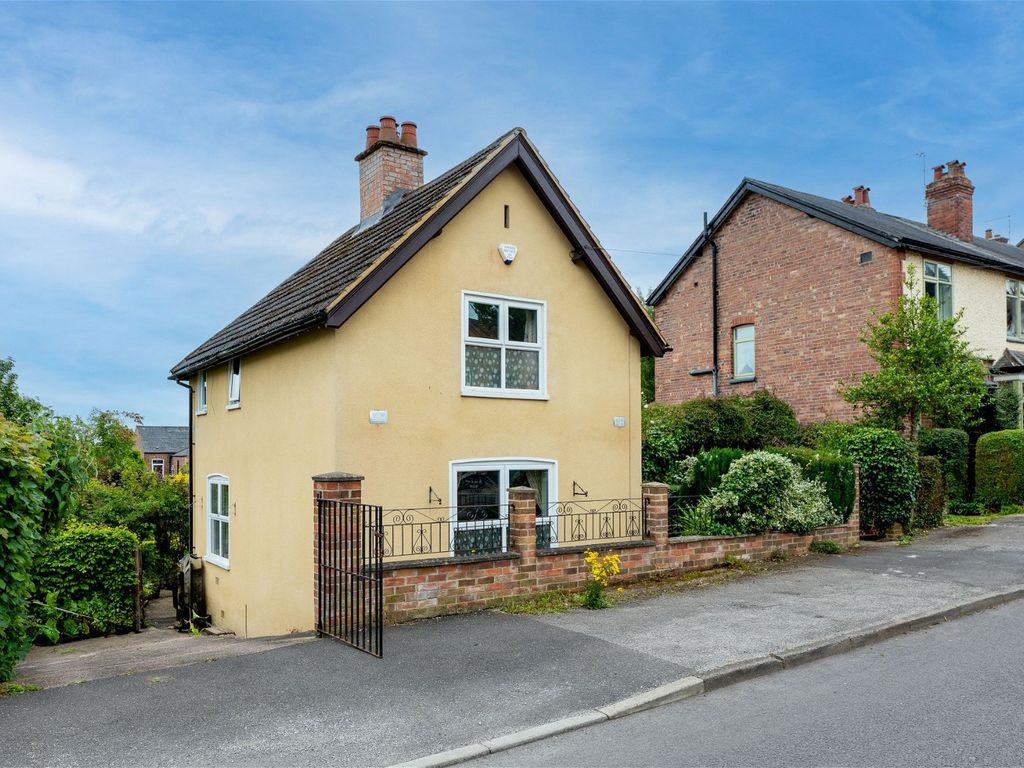 2 bed detached house for sale in Moore Road, Mapperley, Nottingham