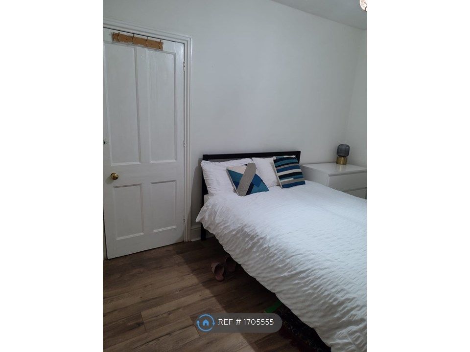 Room to rent in Ledgers Road, Slough SL1 Zoopla