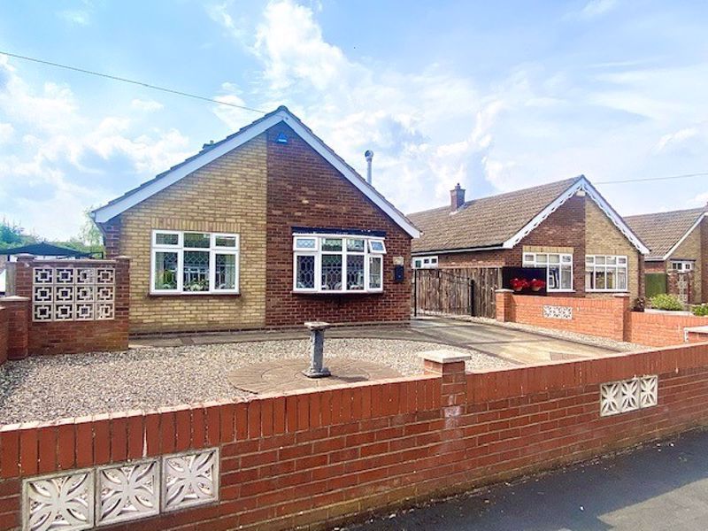 3 bed bungalow for sale in Sonja Crest, Immingham DN40 Zoopla