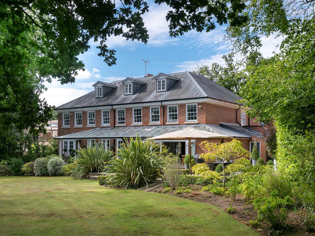 6 bed detached house for sale in Coombe Park, Kingston Upon Thames KT2
