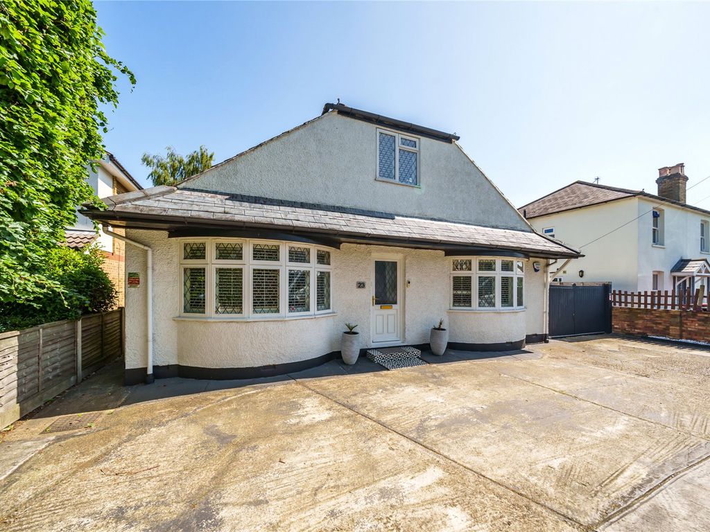 5 bed detached house for sale in Hersham, Surrey KT12 Zoopla