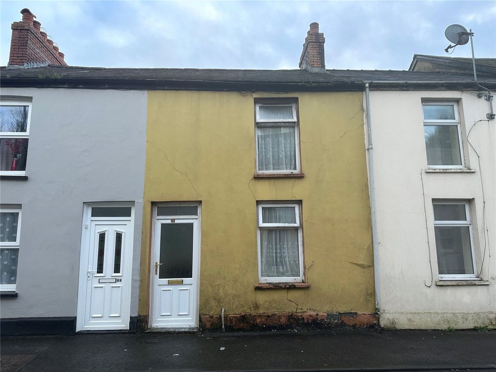 2 bed terraced house for sale in Priory Street, Carmarthen