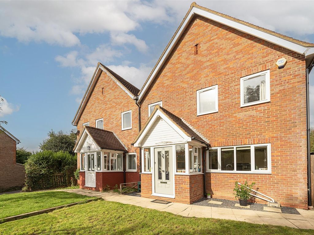 5 bed semidetached house for sale in Crabtree Lane, Harpenden AL5, £