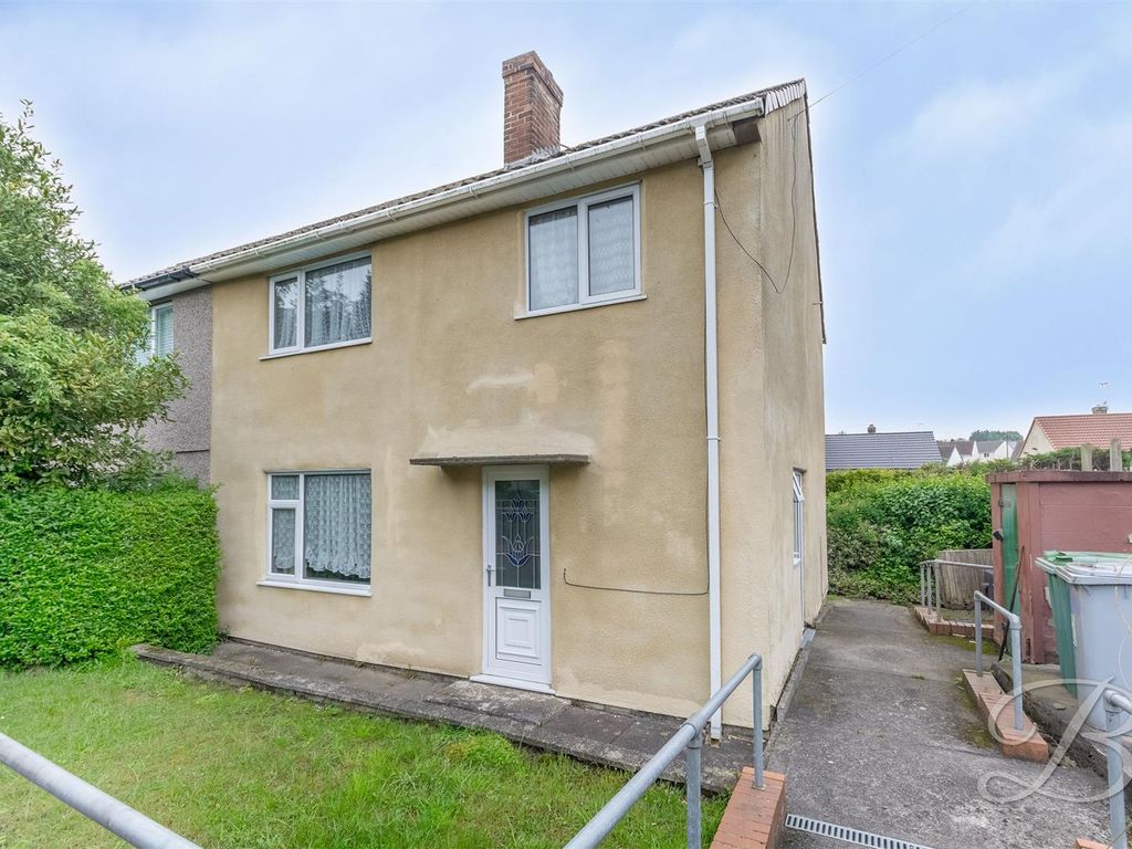 3 bed semidetached house for sale in Tudor Crescent, Rainworth, Mansfield NG21, £130,000 Zoopla