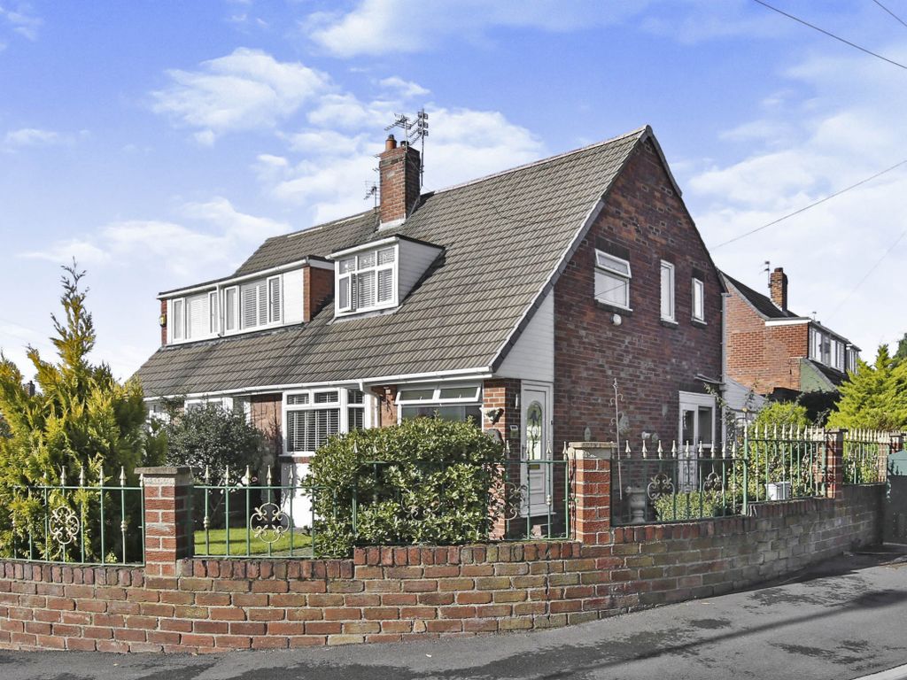 Leafield Crescent, South Shields NE34  