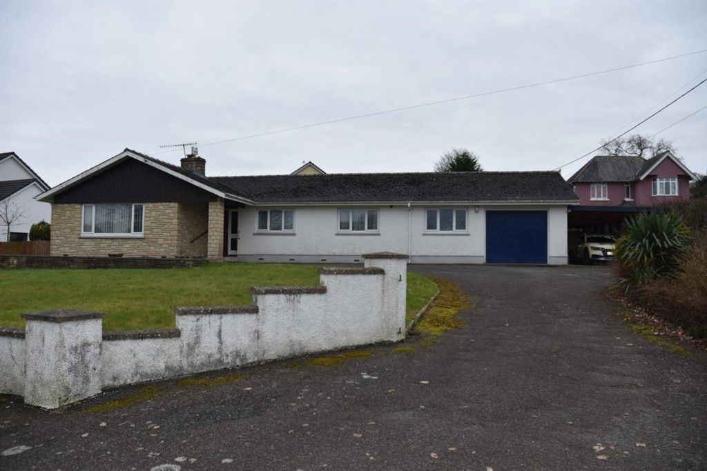 3 bed detached bungalow for sale in Newcastle Emlyn SA38 Zoopla