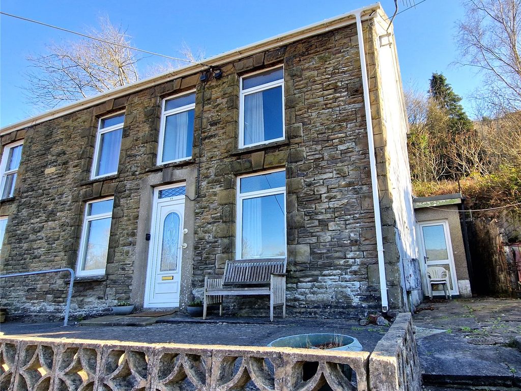 3 bed semidetached house for sale in Graig Road, Alltwen, Pontardawe