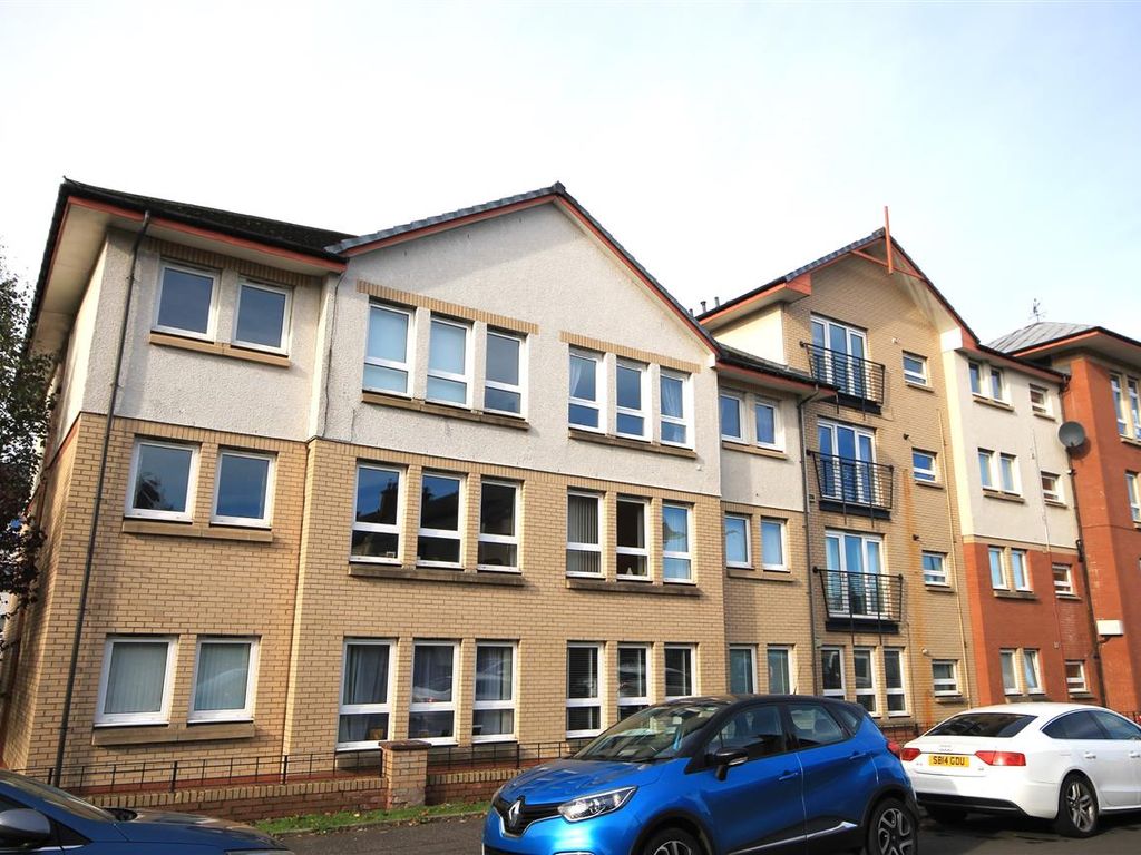2 bed flat for sale in Guthrie Court, Motherwell ML1, £119,995 Zoopla