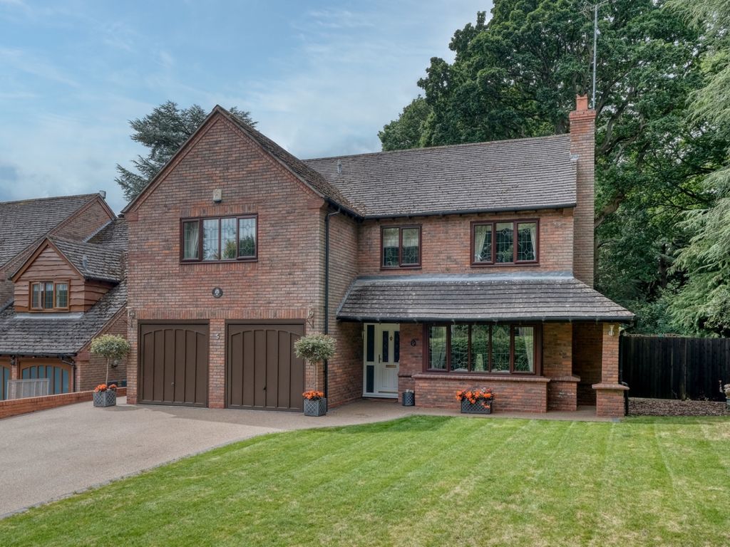 5 bed detached house for sale in Purshall Close, Southcrest, Redditch B97 Zoopla