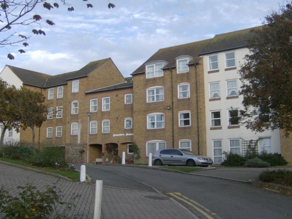 1 bed flat to rent in Cobbs Place, Margate, Kent CT9 Zoopla