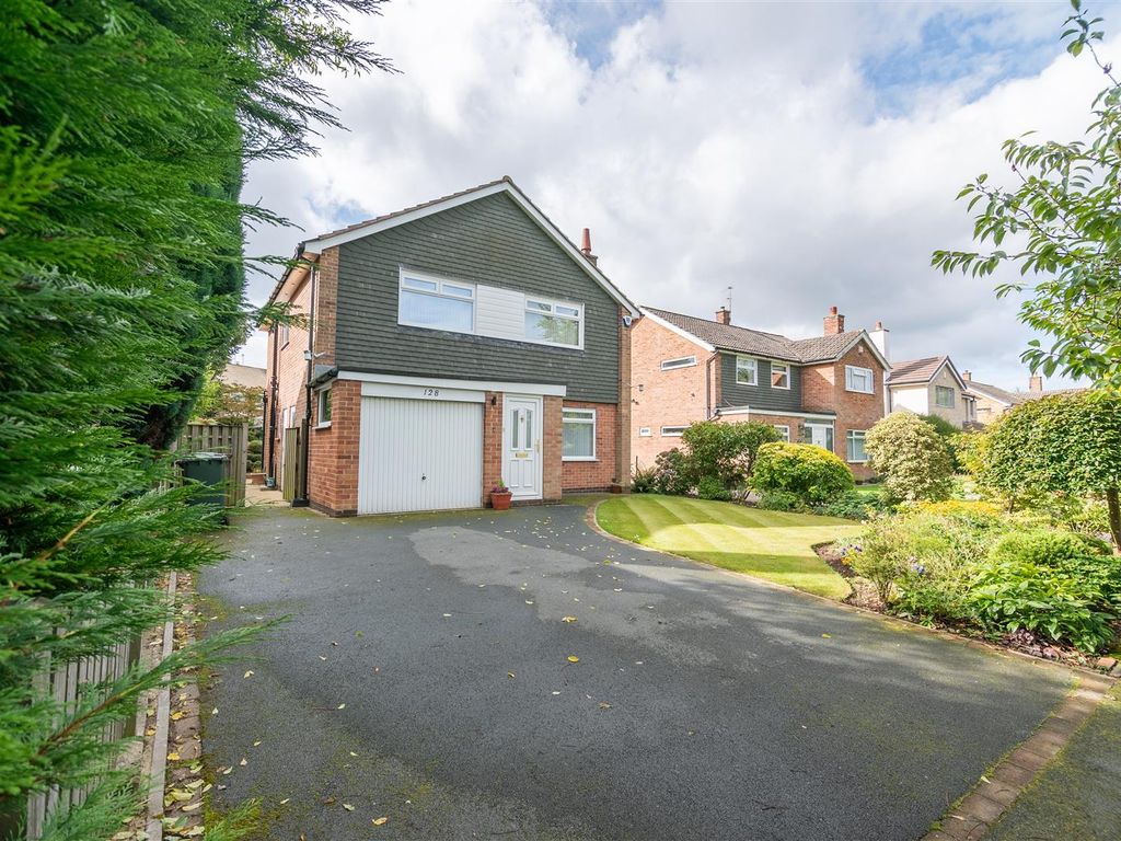 4 bed detached house for sale in Wigton Lane, Leeds LS17, £675,000 Zoopla