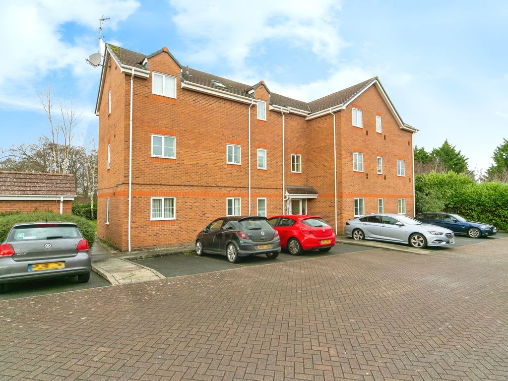 2 bed flat for sale in Meadowbank Drive, Little Sutton, Ellesmere Port