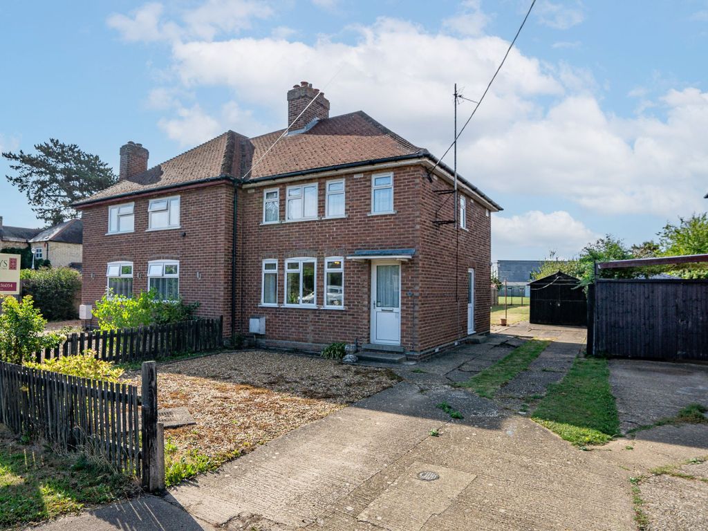 3 bed semidetached house for sale in Bannold Road, Waterbeach CB25