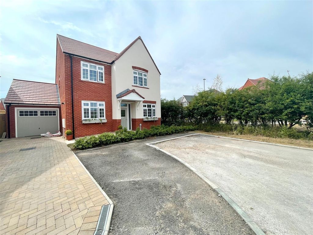 4 bed detached house for sale in Celandine Close, Sandbach CW11 Zoopla