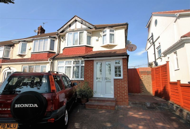 3 bed end terrace house for sale in Carr Road, Northolt UB5, £530,000