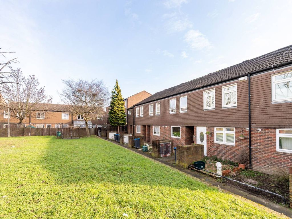 3 bed terraced house for sale in Swains Road, Tooting, London SW17 Zoopla
